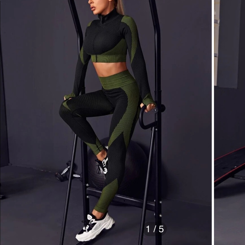 Shein Sport sweatshirt & Legging Size M